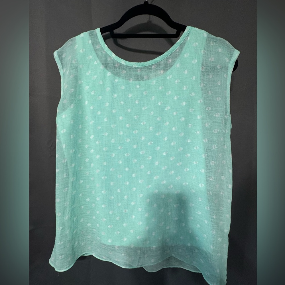 Mint green tank top and cover top